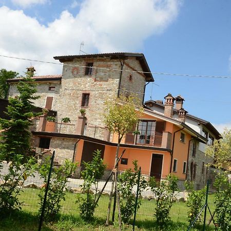 Torretta Di Bassano Hotel Rivergaro Luaran gambar