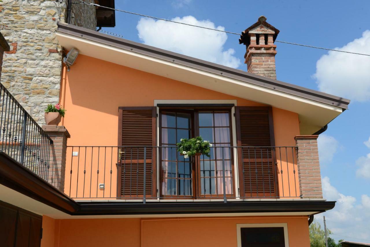 Torretta Di Bassano Hotel Rivergaro Luaran gambar