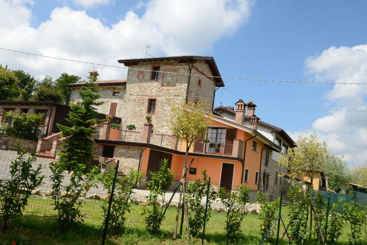 Torretta Di Bassano Hotel Rivergaro Luaran gambar